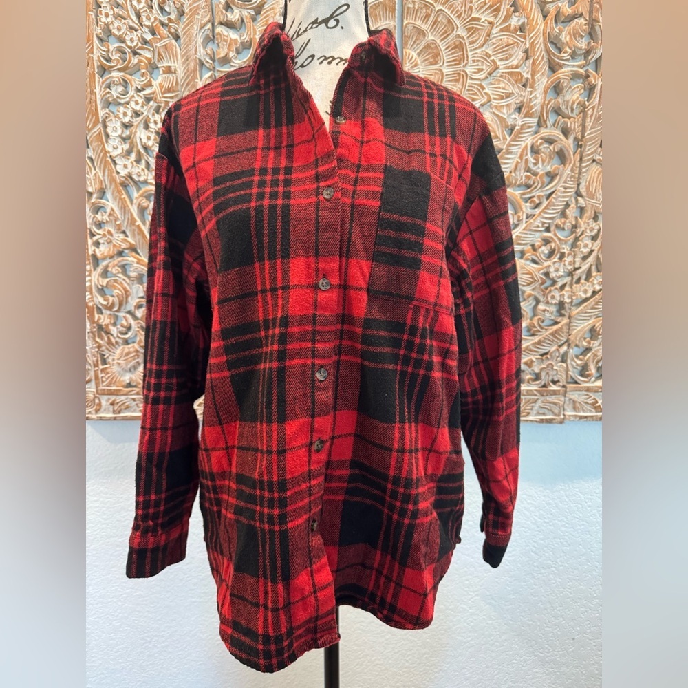 Love Notes Red/Black Plaid Shirt Jacket- size S (oversized S)